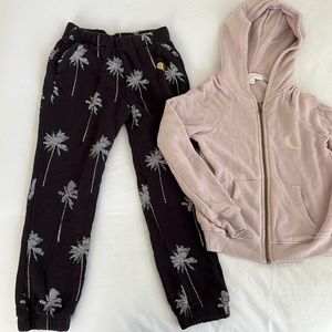 Kids spiritual gangster sweats and sweatshirt size XS/8